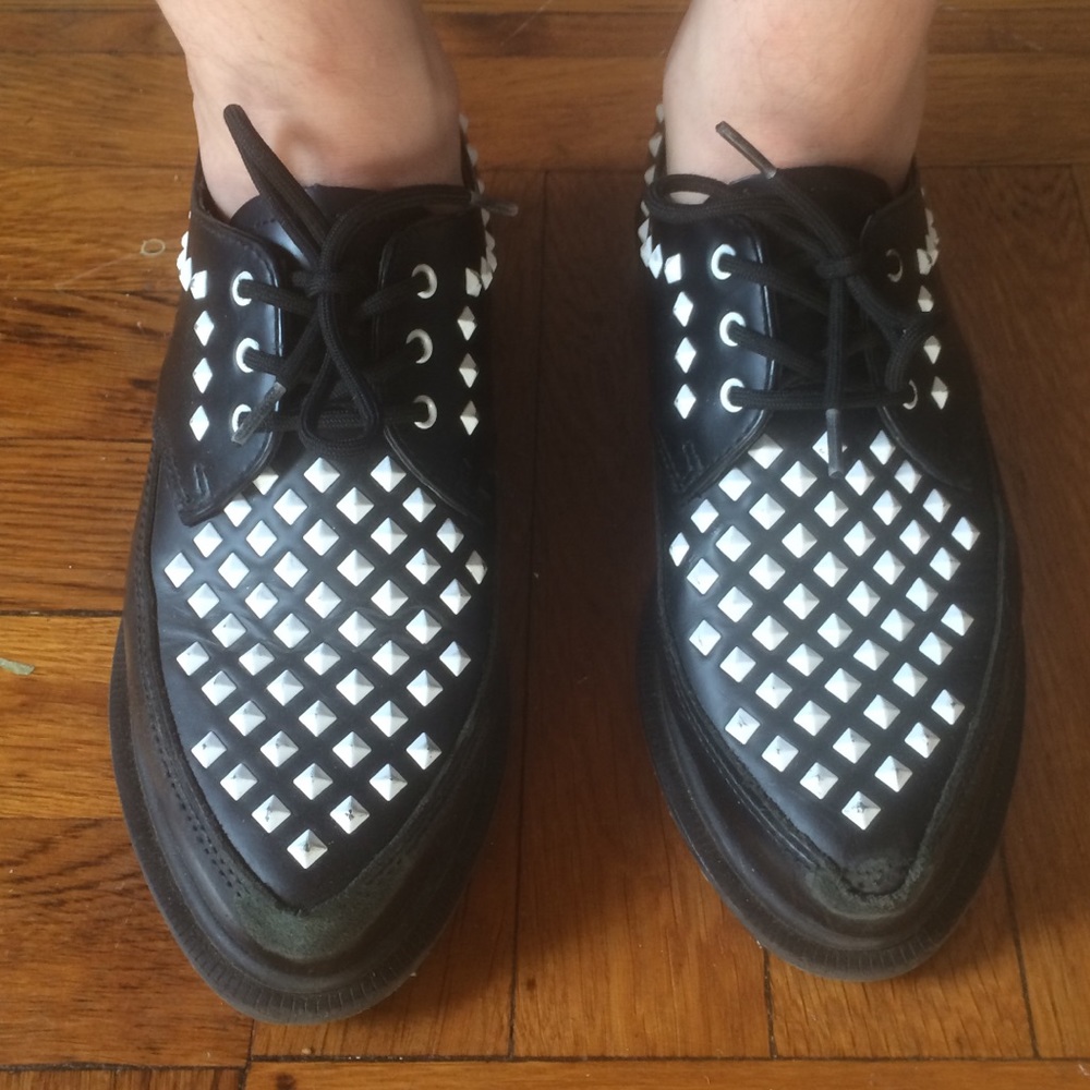 Gorgeous studded Dr. Martens “Willis” creepers - Picture 3 of 7